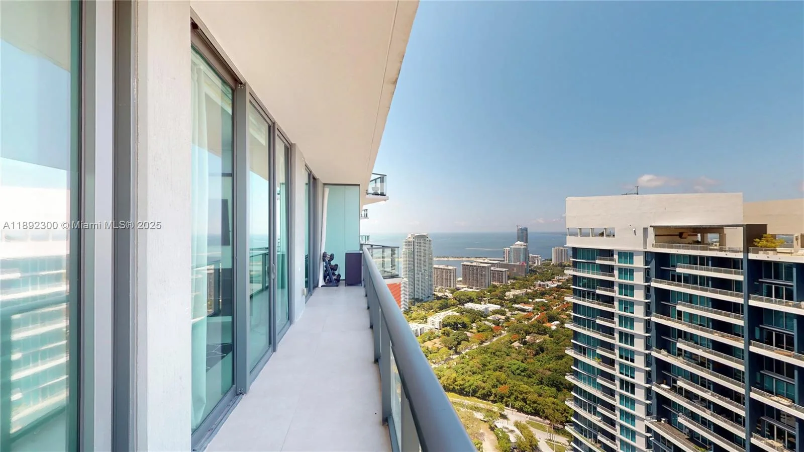 1300 S Miami Ave # PH5209, Miami, FL 33130