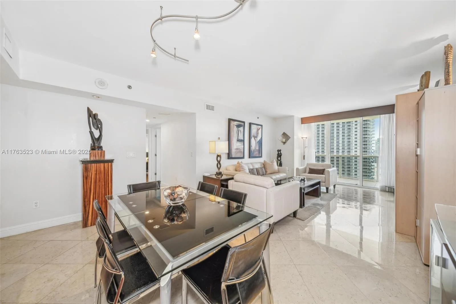 1830 S Ocean Dr # 3111, Hallandale Beach, FL 33009 photo 9