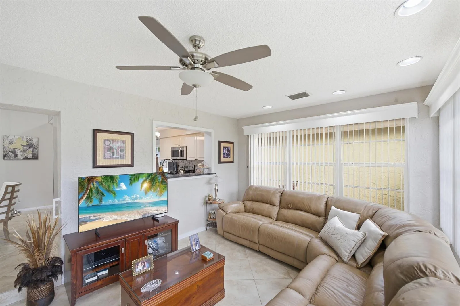 5743 Lakeview Mews Drive, Boynton Beach, FL 33437 photo 12