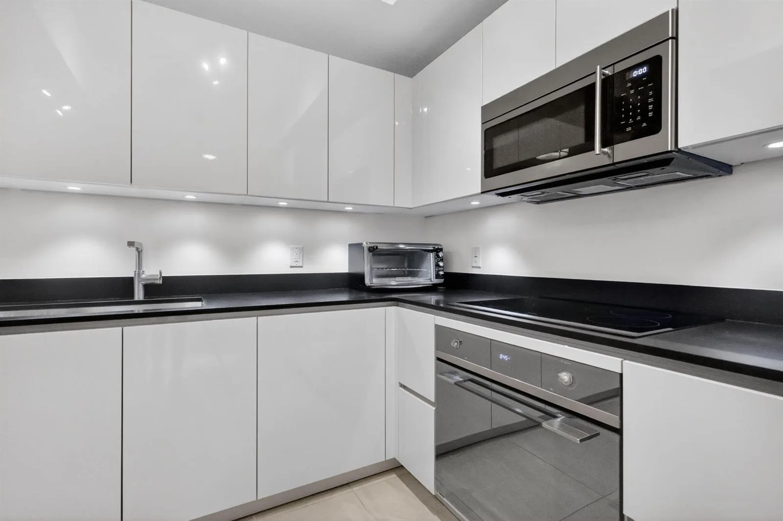 1010 Brickell Avenue # 1607, Miami, FL 33131 photo 12
