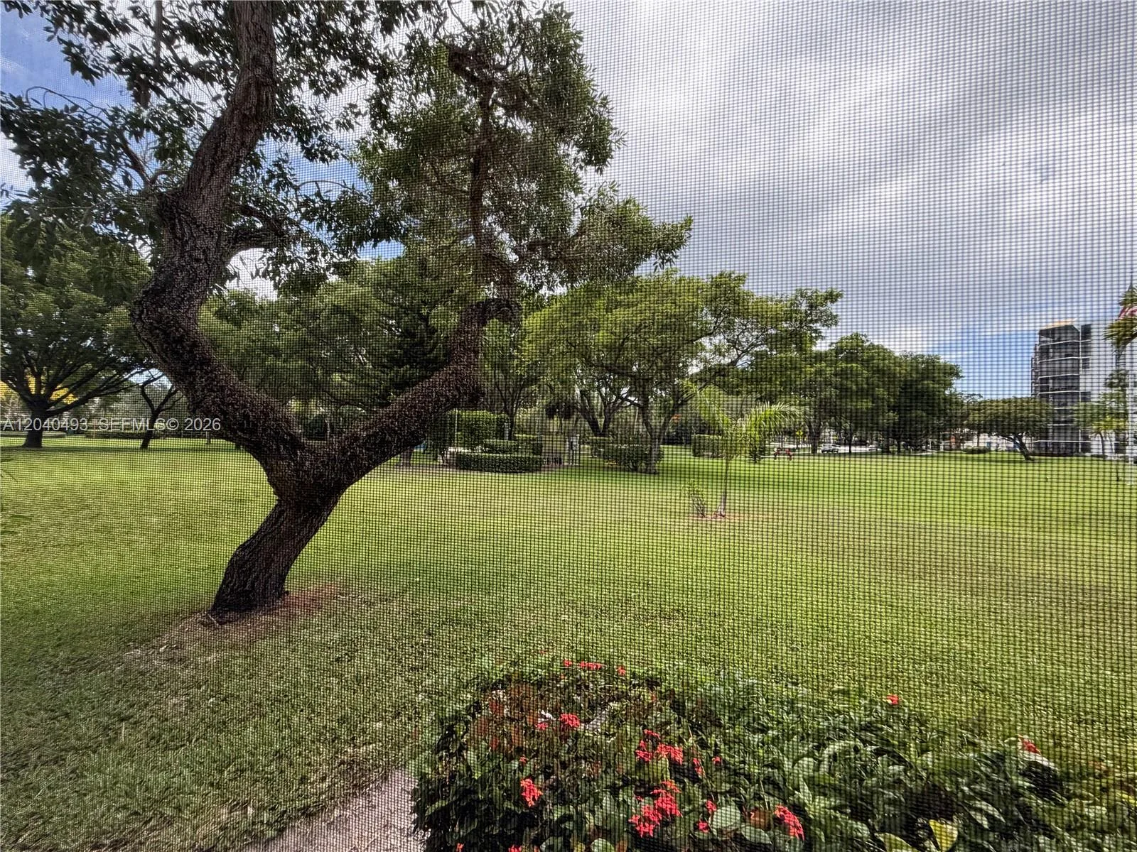 20500 W Country Club Dr # 109, Aventura, FL 33180 photo 4