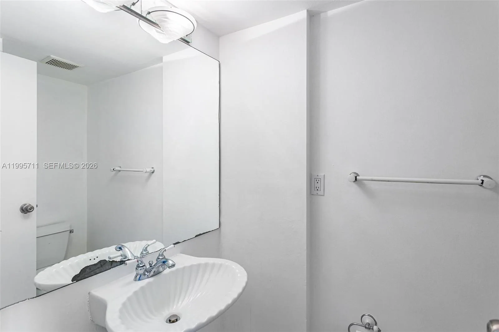 555 NE 15th St # 15B, Miami, FL 33132 photo 10