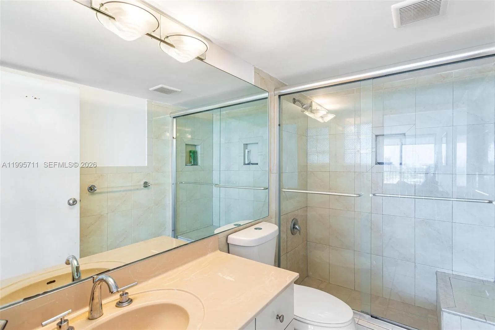 555 NE 15th St # 15B, Miami, FL 33132 photo 12