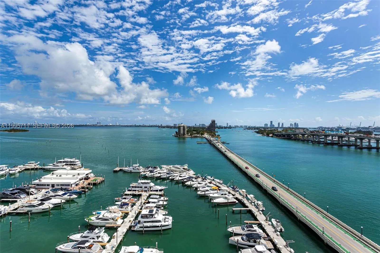 555 NE 15th St # 15B, Miami, FL 33132 photo 4