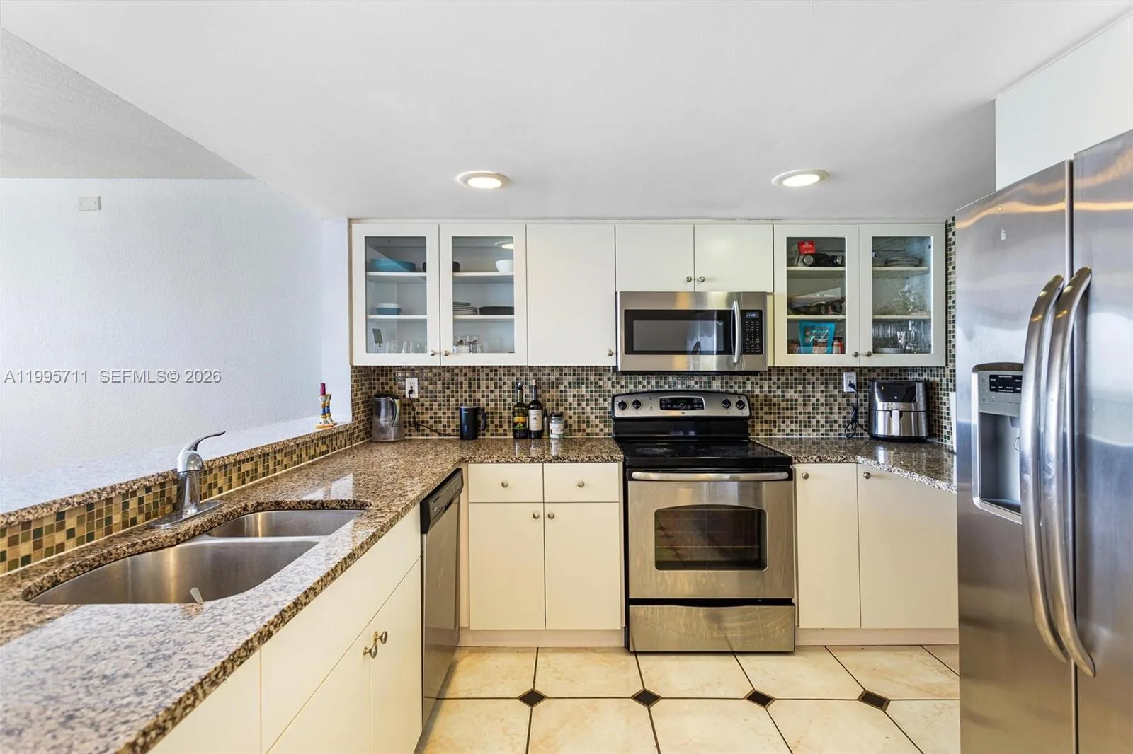 555 NE 15th St # 15B, Miami, FL 33132 photo 9