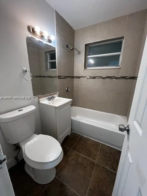 3811 SW 31st Ct, West Park, FL 33023 photo 4