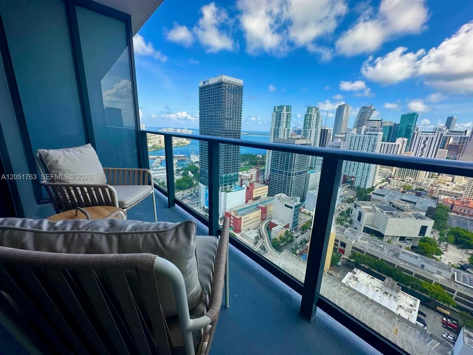 159 NE 6th St # 3306, Miami, FL 33132