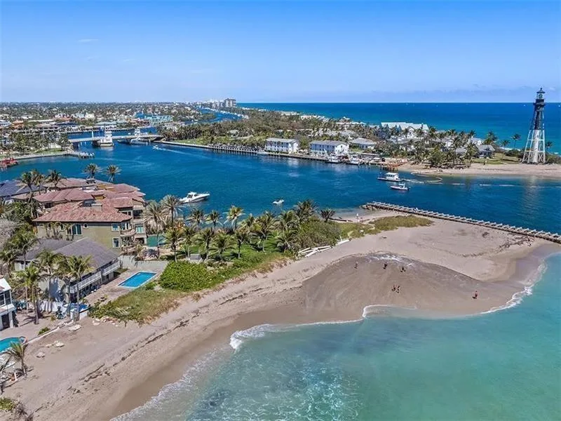 2600 N Riverside Drive, Pompano Beach, FL 33062 photo 4