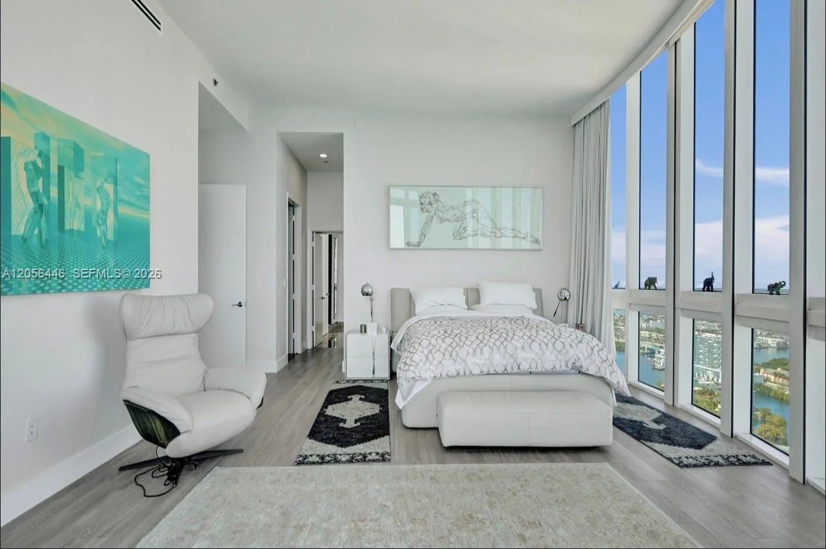 15901 Collins Ave # 4301, Sunny Isles Beach, FL 33160 photo 10