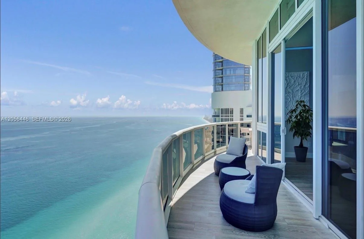 15901 Collins Ave # 4301, Sunny Isles Beach, FL 33160 photo 5