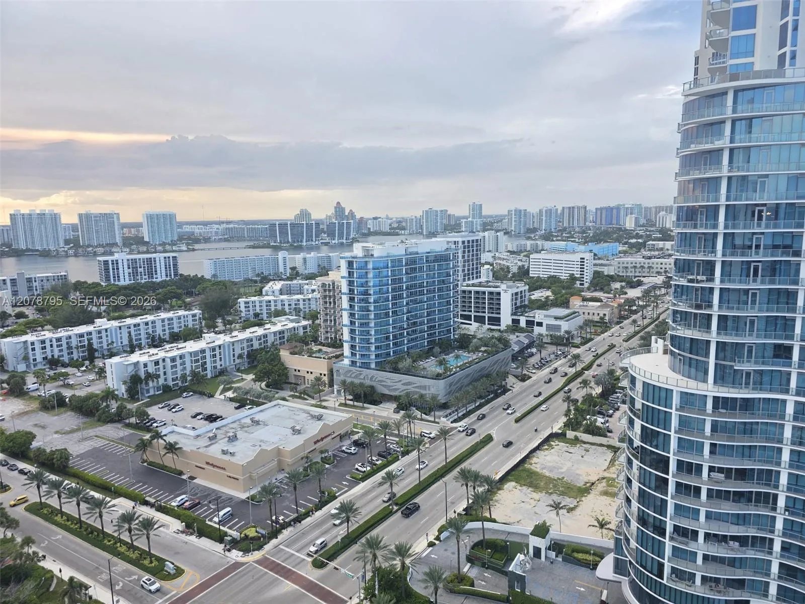 17375 Collins Ave # 2706, Sunny Isles Beach, FL 33160 photo 6