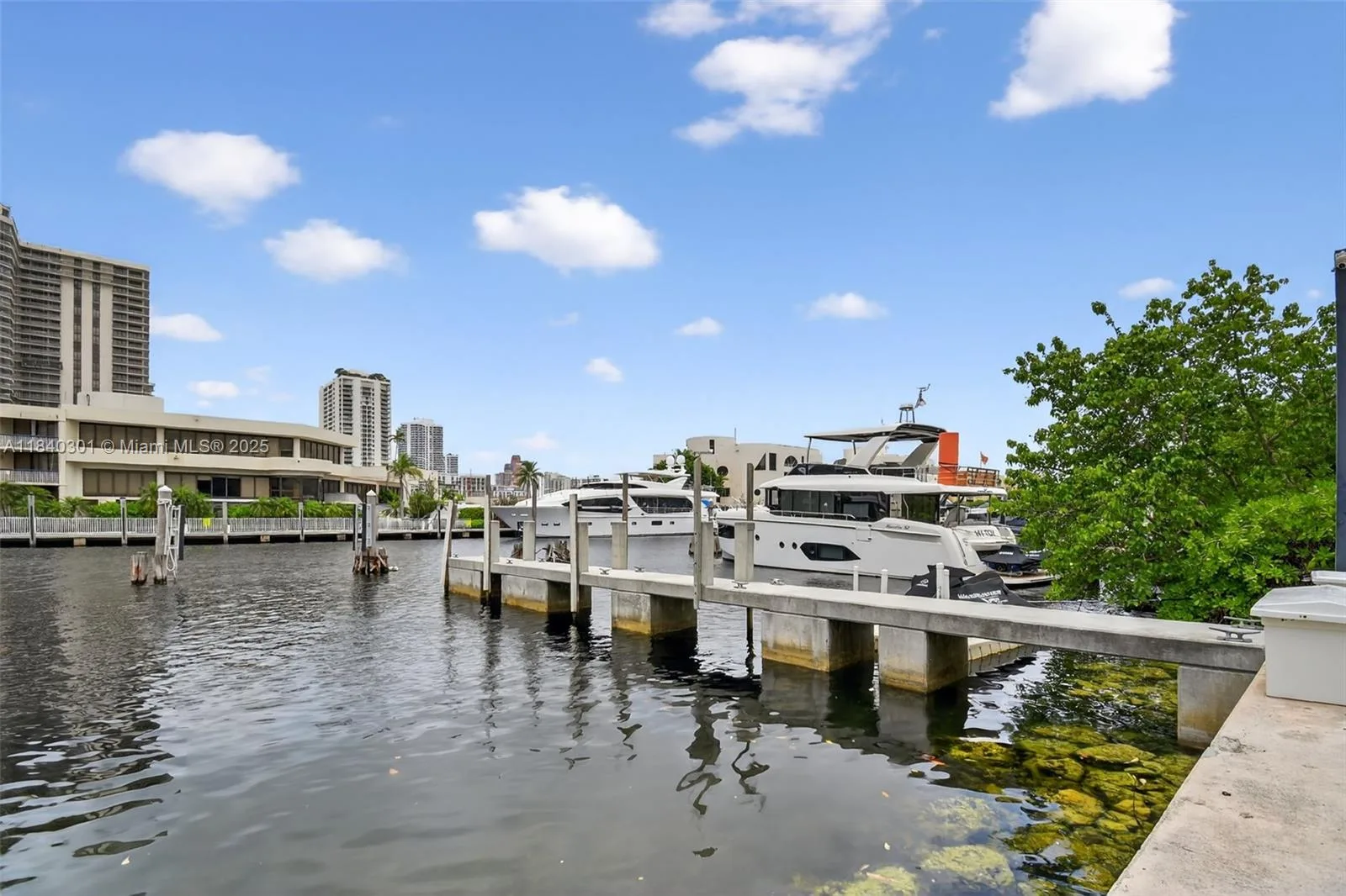 19925 NE 39th PL Boat Slip #16, Aventura, FL 33180 photo 2