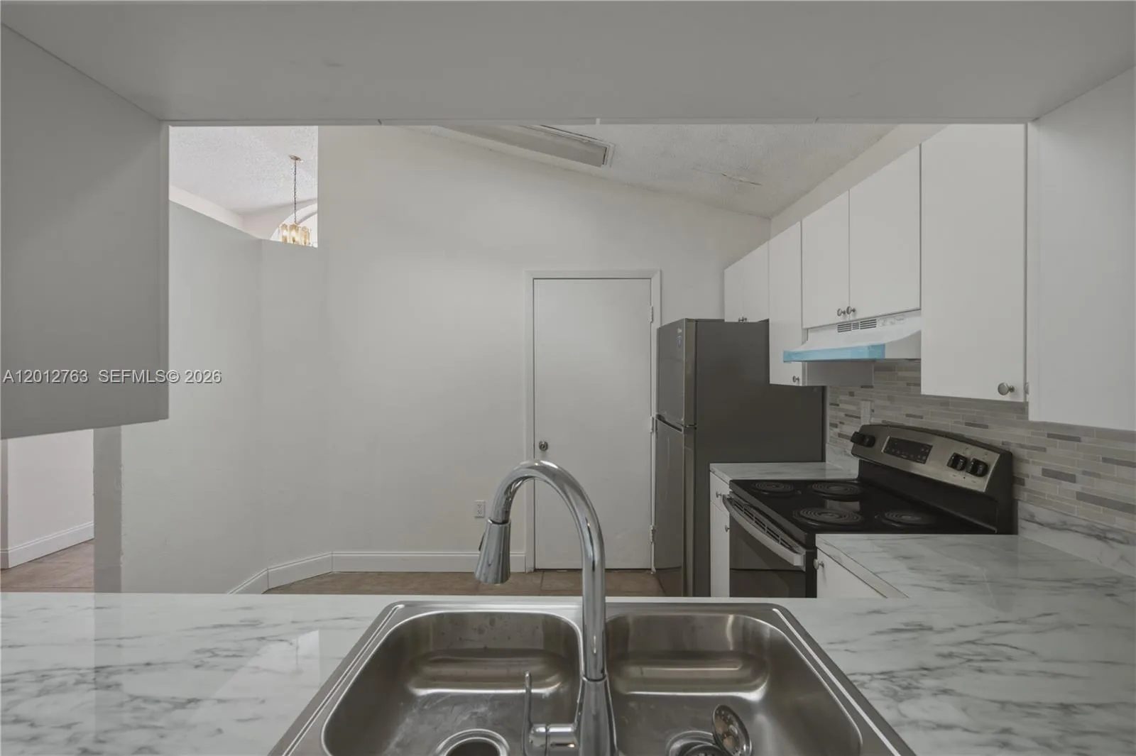 9992 Periwinkle St, Miramar, FL 33025 photo 11