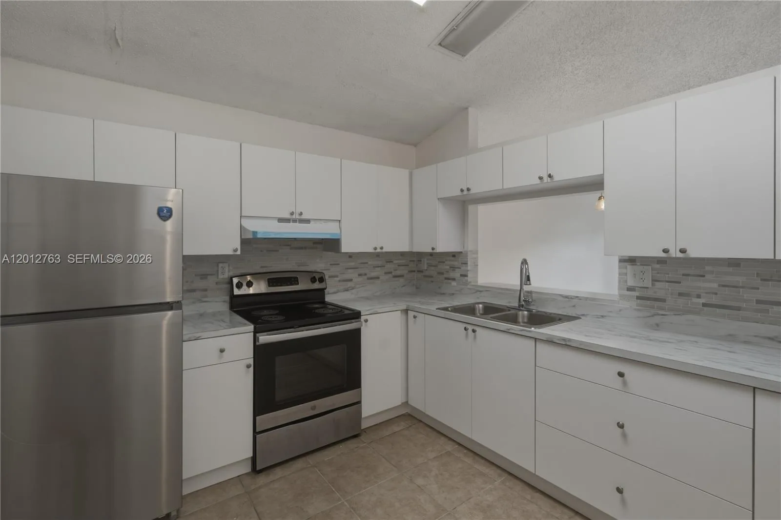 9992 Periwinkle St, Miramar, FL 33025 photo 12