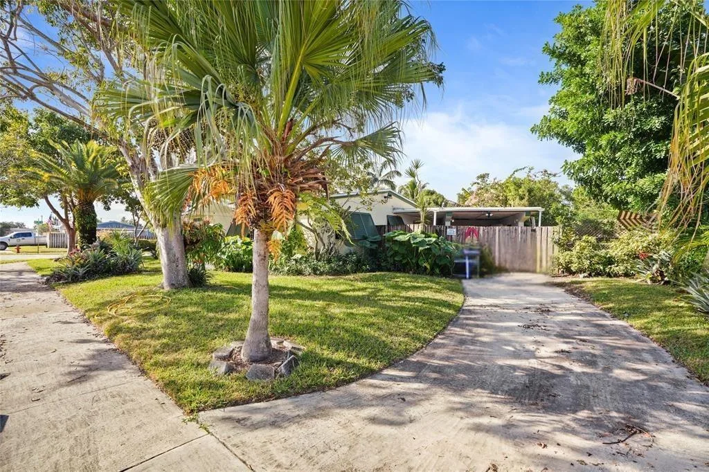 3421 SW 15th Street, Fort Lauderdale, FL 33312 photo 3