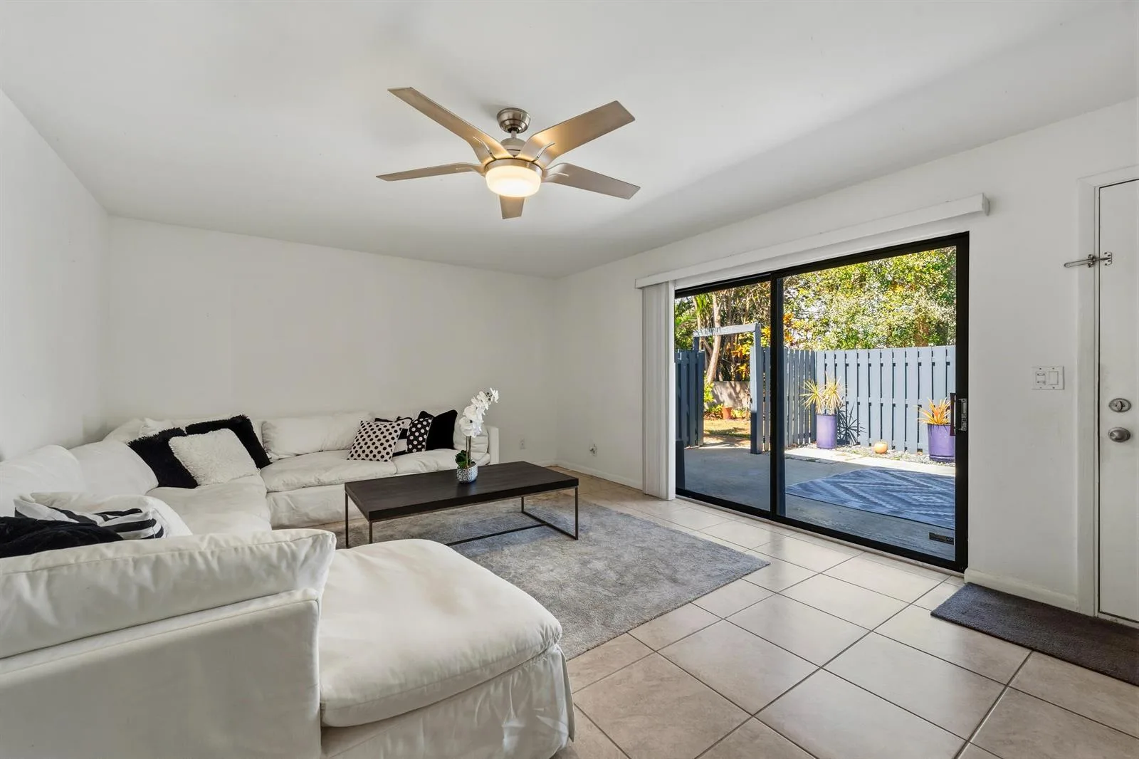 3852 SE Jefferson Street, Stuart, FL 34997 photo 5