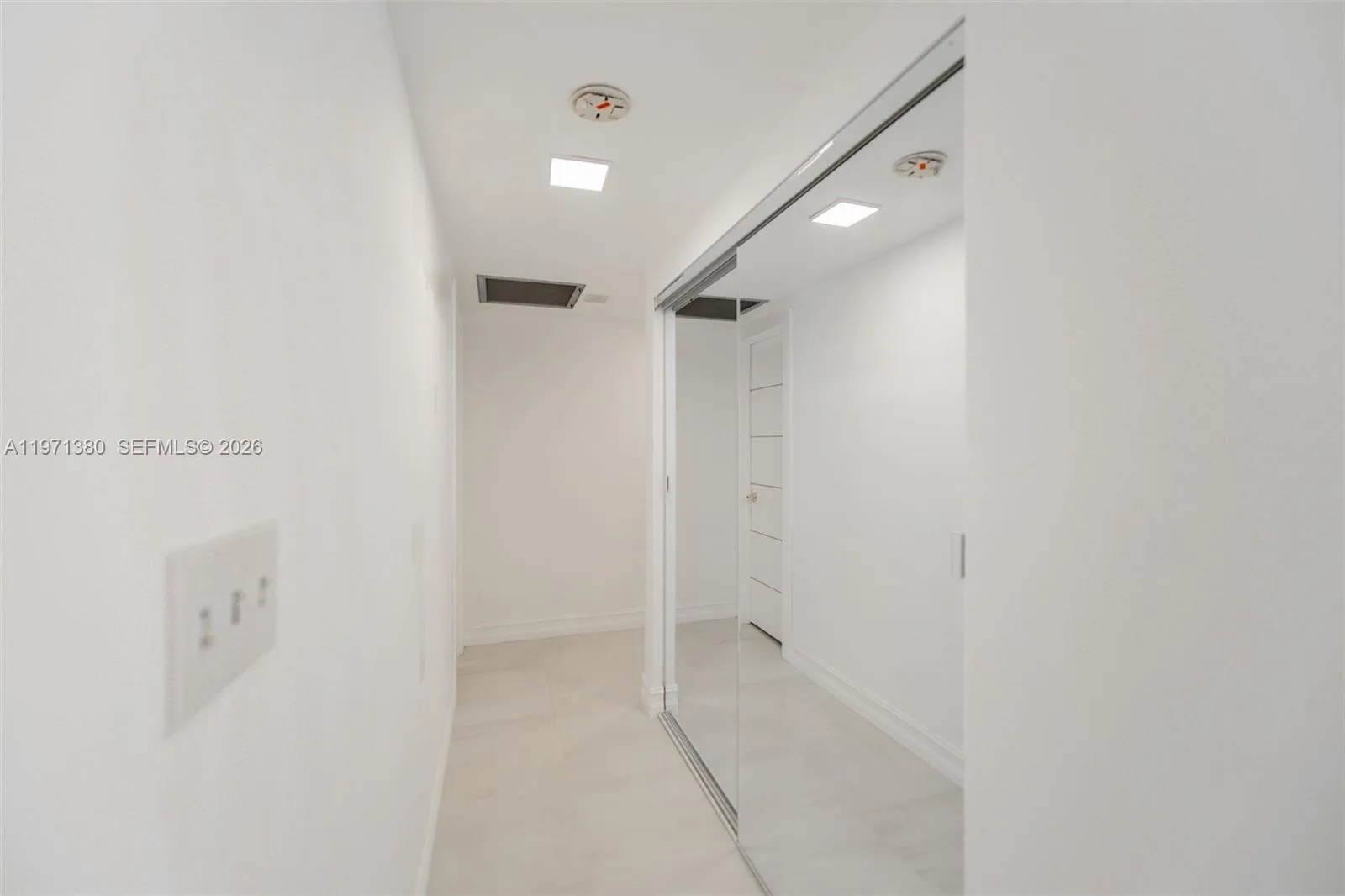 1950 S Ocean Dr # 8J, Hallandale Beach, FL 33009 photo 11