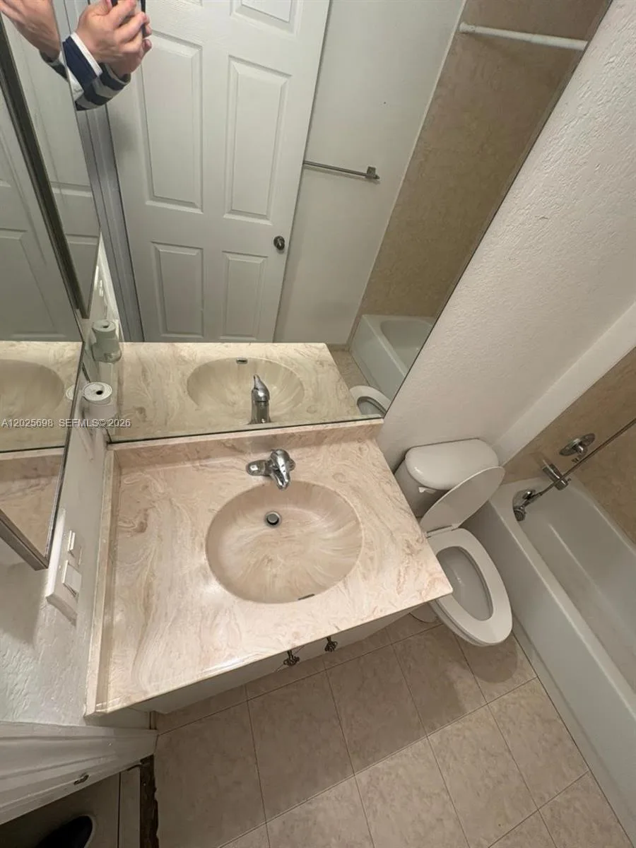117 SE 3rd Ave # 7, Hallandale Beach, FL 33009 photo 5