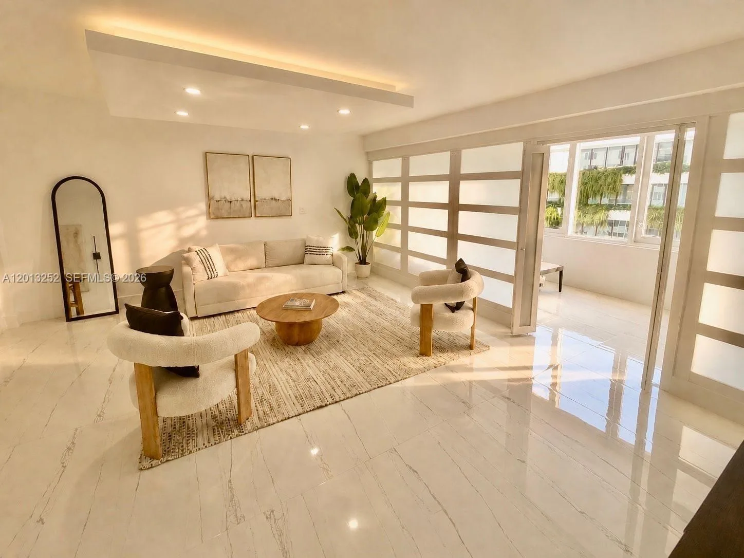 2301 Collins Ave # 628, Miami Beach, FL 33139 photo 2