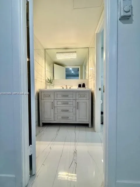 2301 Collins Ave # 628, Miami Beach, FL 33139 photo 9