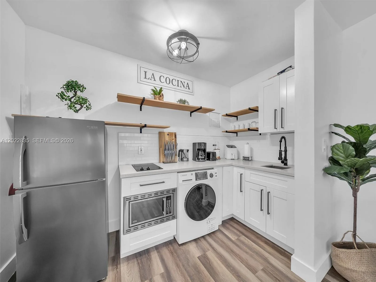 1109 NE 16th Ter, Fort Lauderdale, FL 33304 photo 7