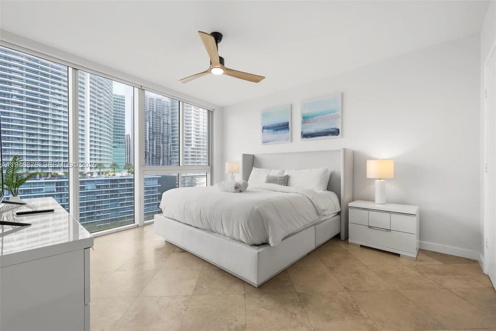 485 Brickell Ave # 1804, Miami, FL 33131 photo 12
