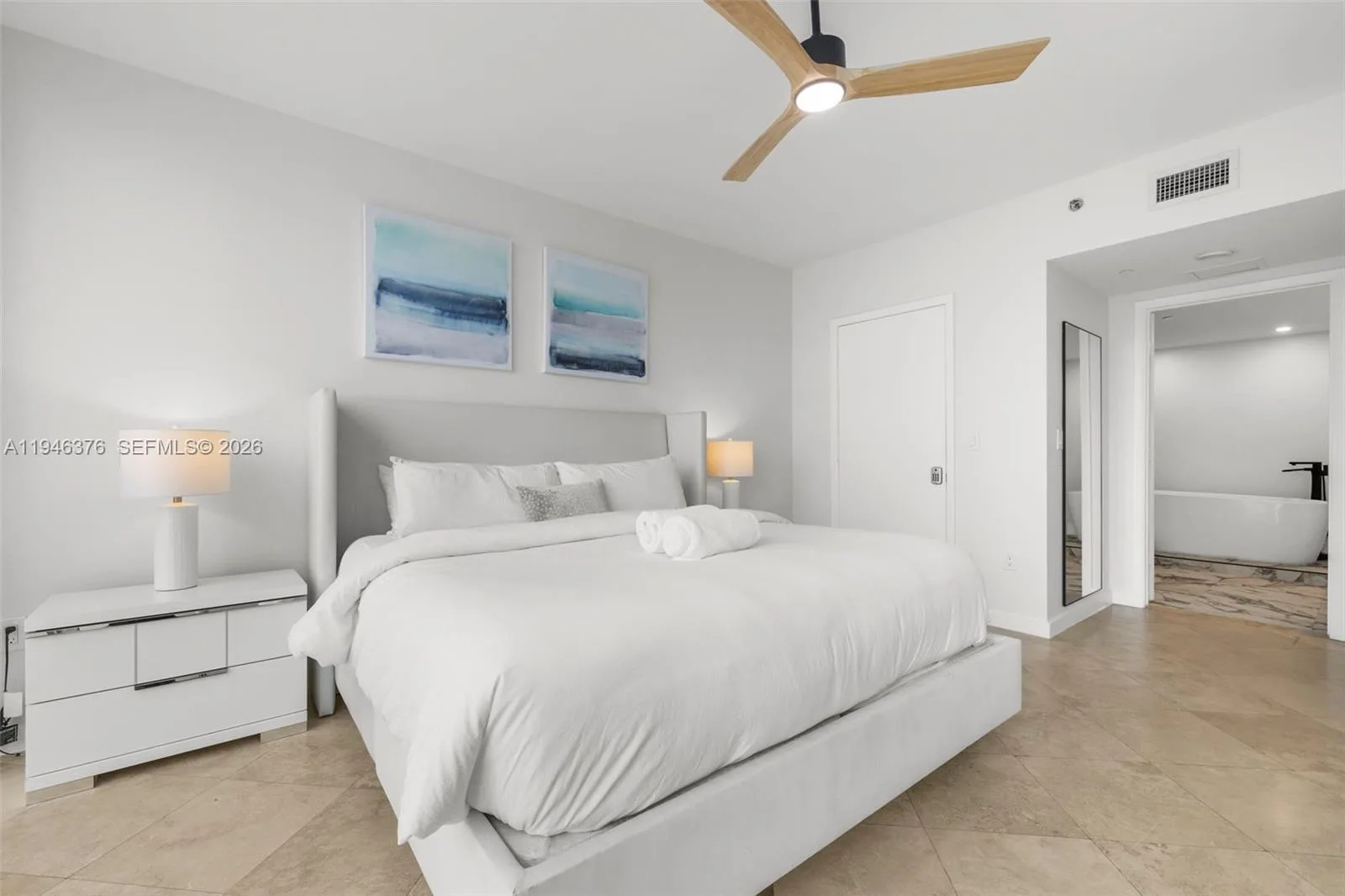 485 Brickell Ave # 1804, Miami, FL 33131 photo 13