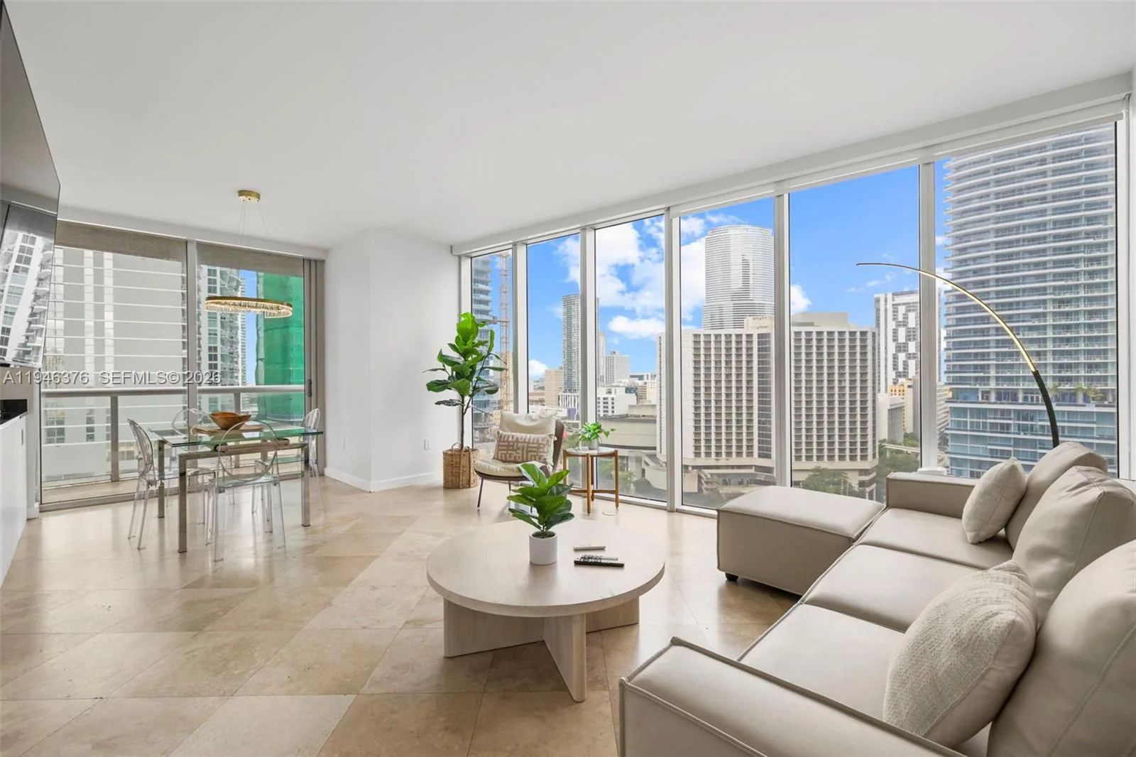 485 Brickell Ave # 1804, Miami, FL 33131 photo 2