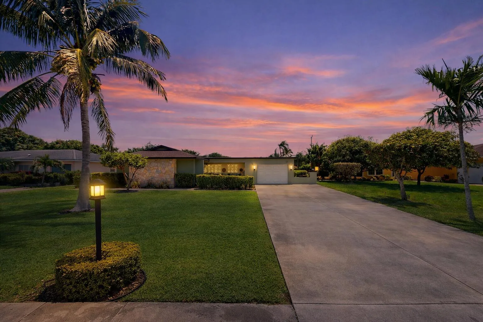 1630 40th Street, West Palm Beach, FL 33407