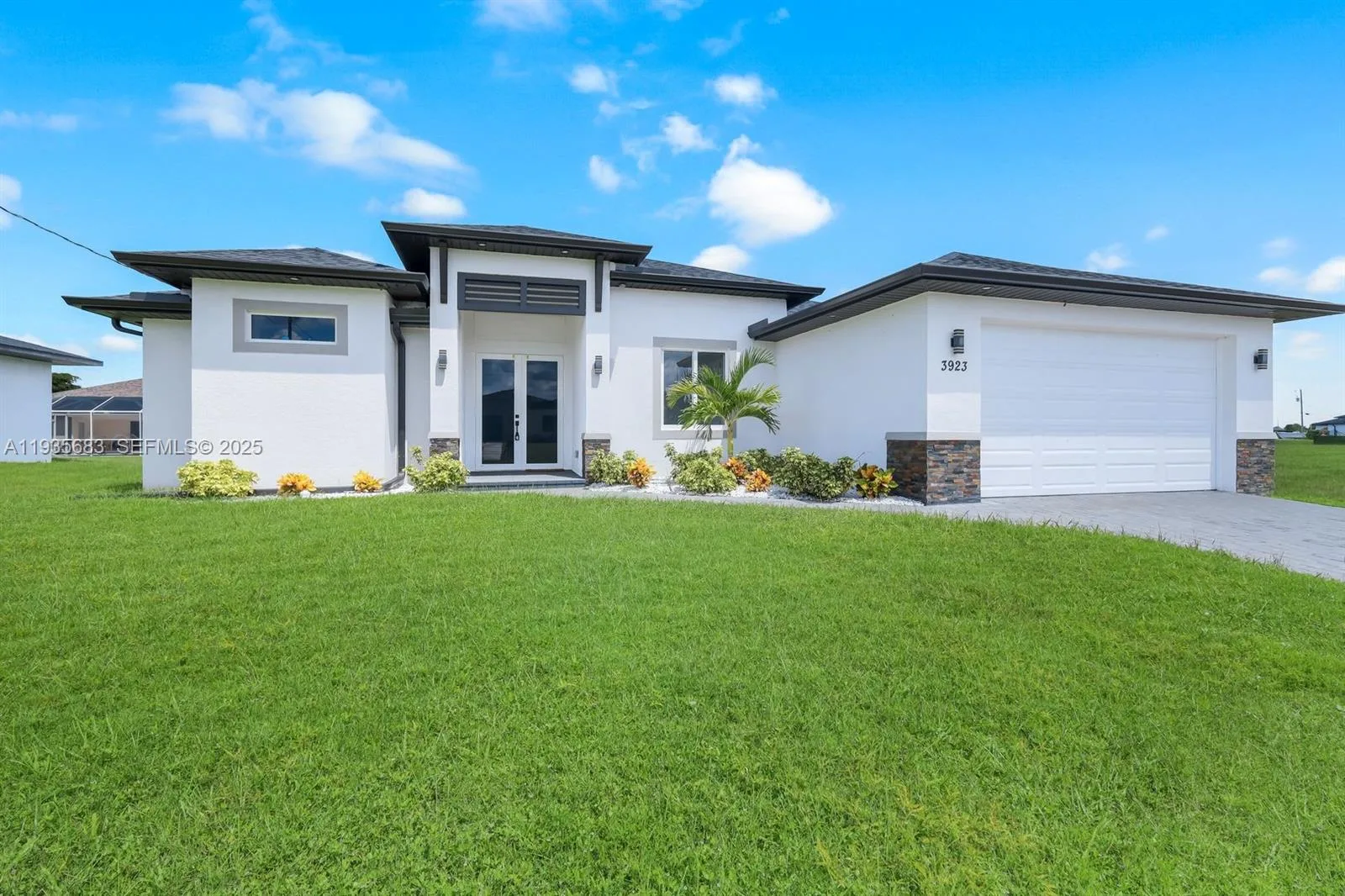 3923 NW 38TH ST, Cape Coral, FL 33993 photo 2
