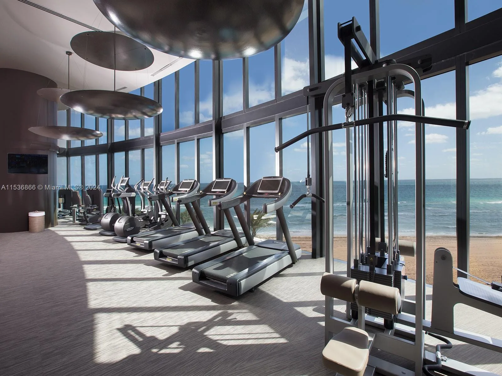 18555 Collins Ave # 3501, Sunny Isles Beach, FL 33160 photo 10