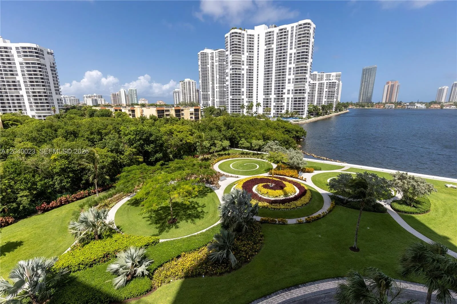 3370 Hidden Bay Dr # 602, Aventura, FL 33180