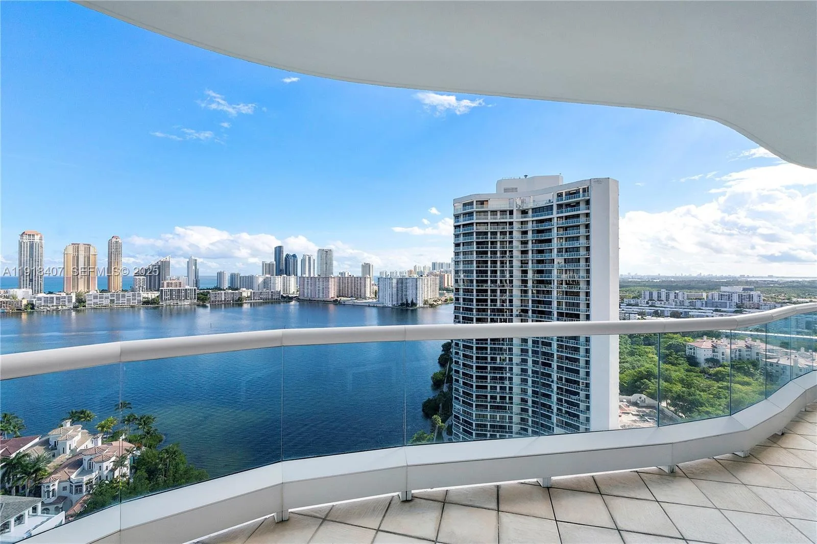 6000 Island Blvd # 2406, Aventura, FL 33160 photo 3