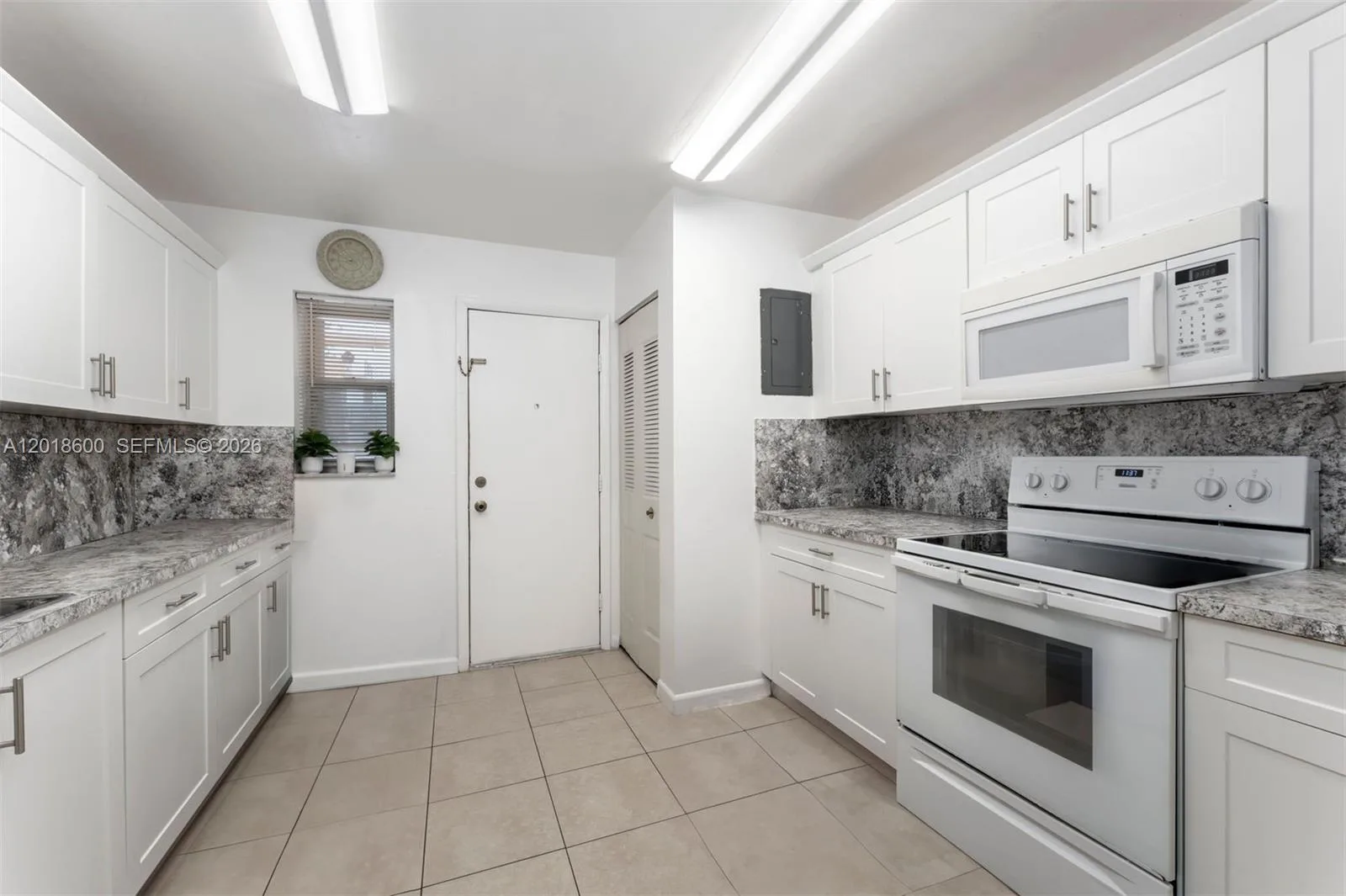 1900 W 54th St # 220, Hialeah, FL 33012 photo 7