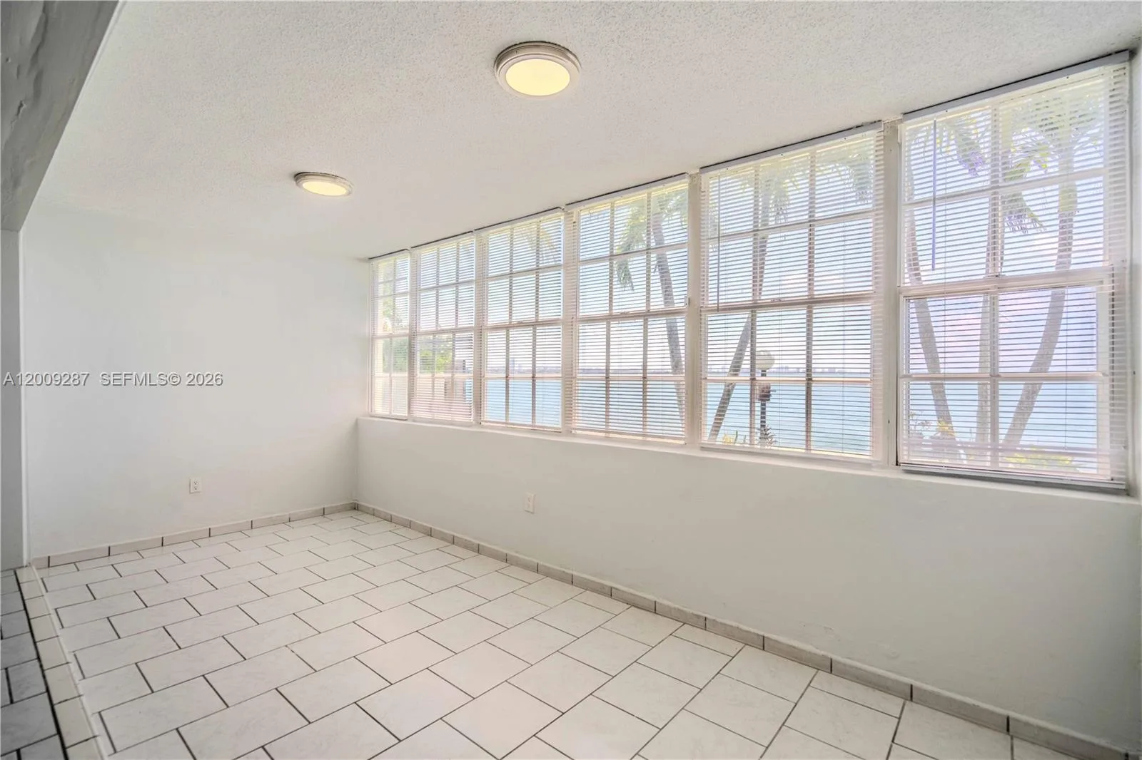 1940 Bay Dr # 11, Miami Beach, FL 33141 photo 4