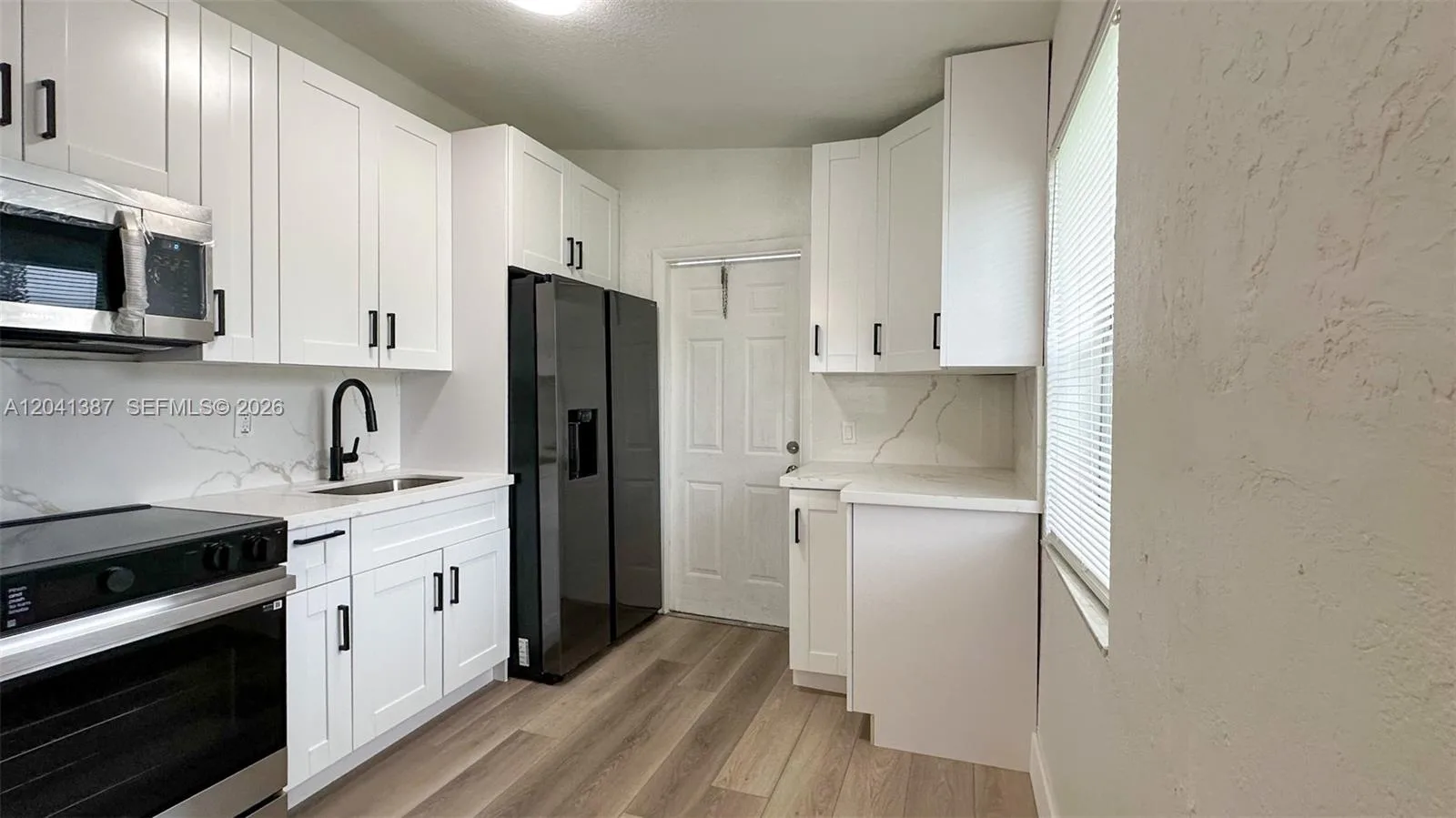 550 NW 15th Ct, Pompano Beach, FL 33060