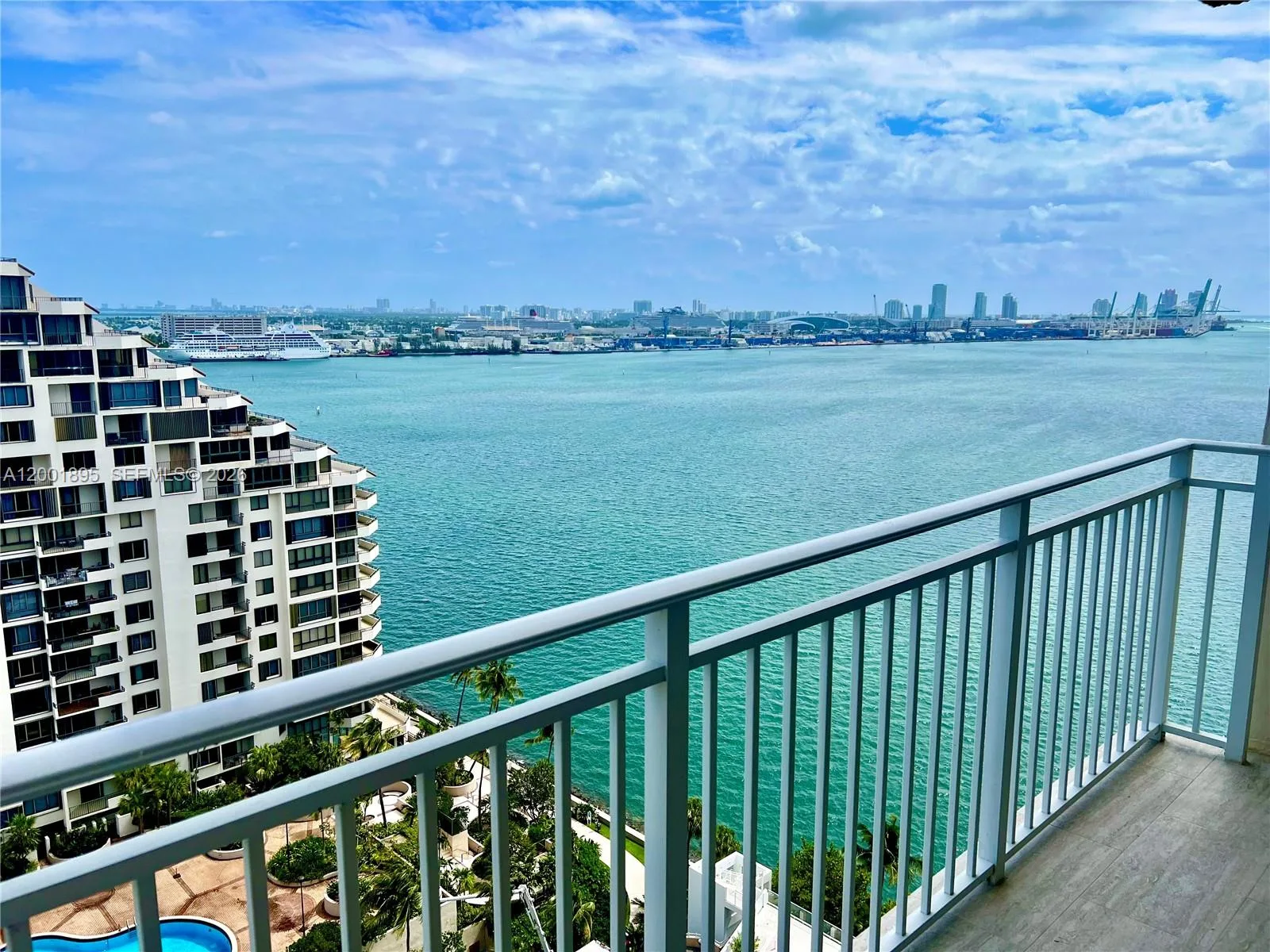 770 Claughton Island Dr # 2105, Miami, FL 33131