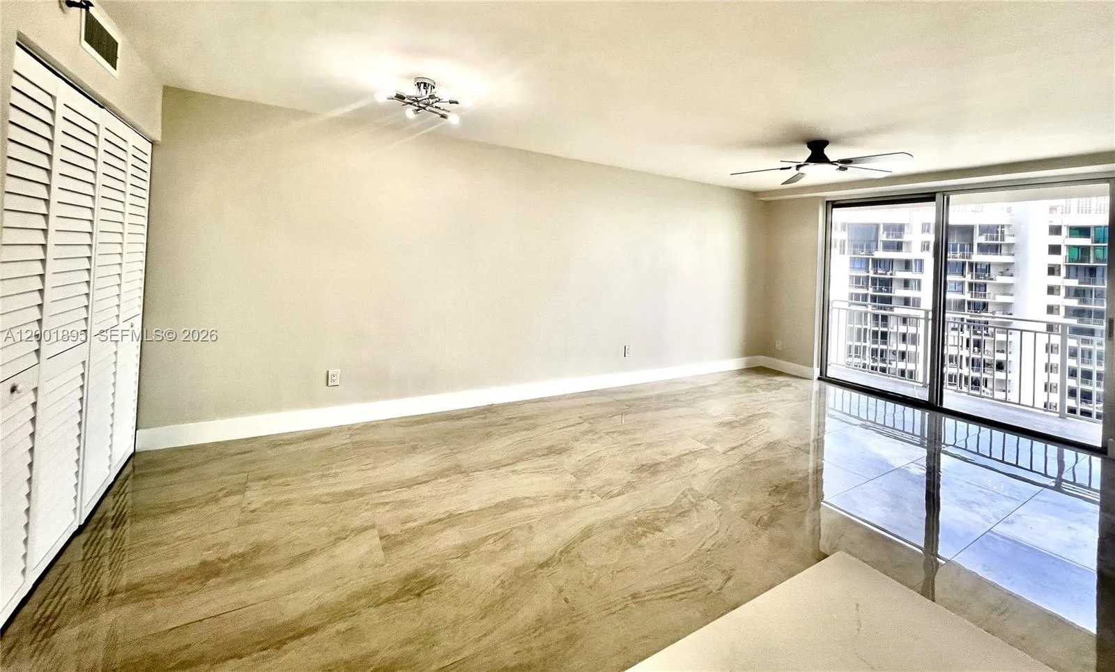 770 Claughton Island Dr # 2105, Miami, FL 33131 photo 8