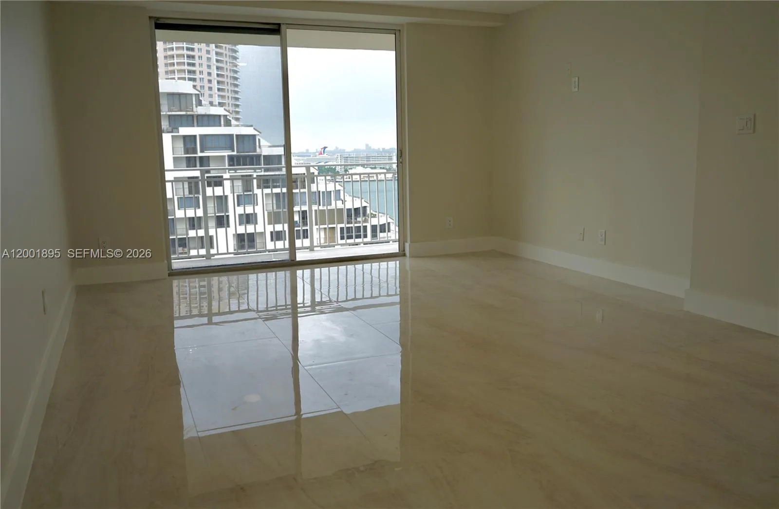 770 Claughton Island Dr # 2105, Miami, FL 33131 photo 9