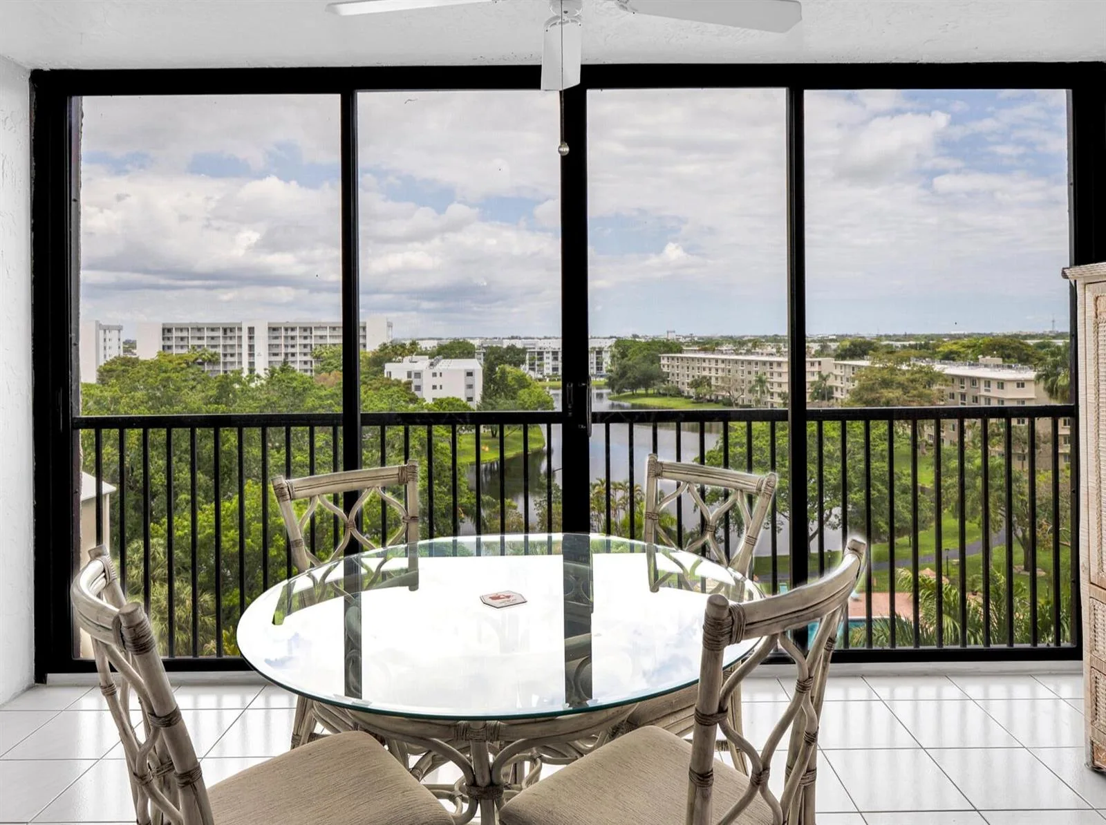 2205 S Cypress Bend Drive # 801, Pompano Beach, FL 33069