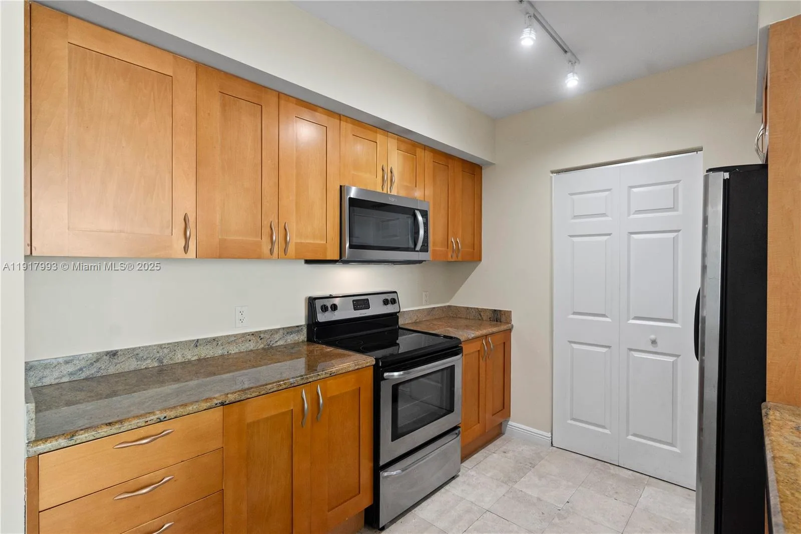 1745 E Hallandale Beach Blvd # 705W, Hallandale Beach, FL 33009 photo 7