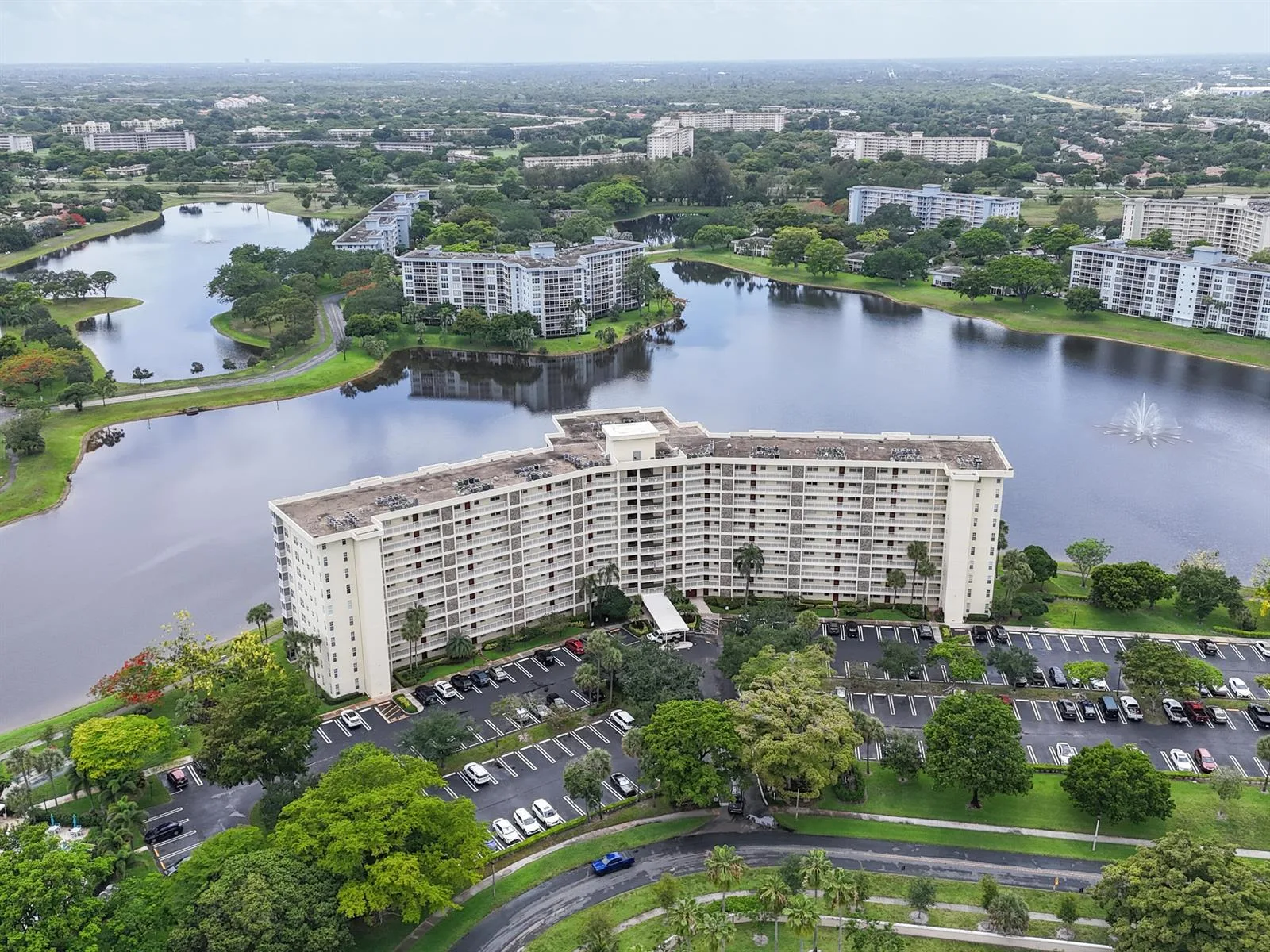 3095 N Course Drive # 409, Pompano Beach, FL 33069