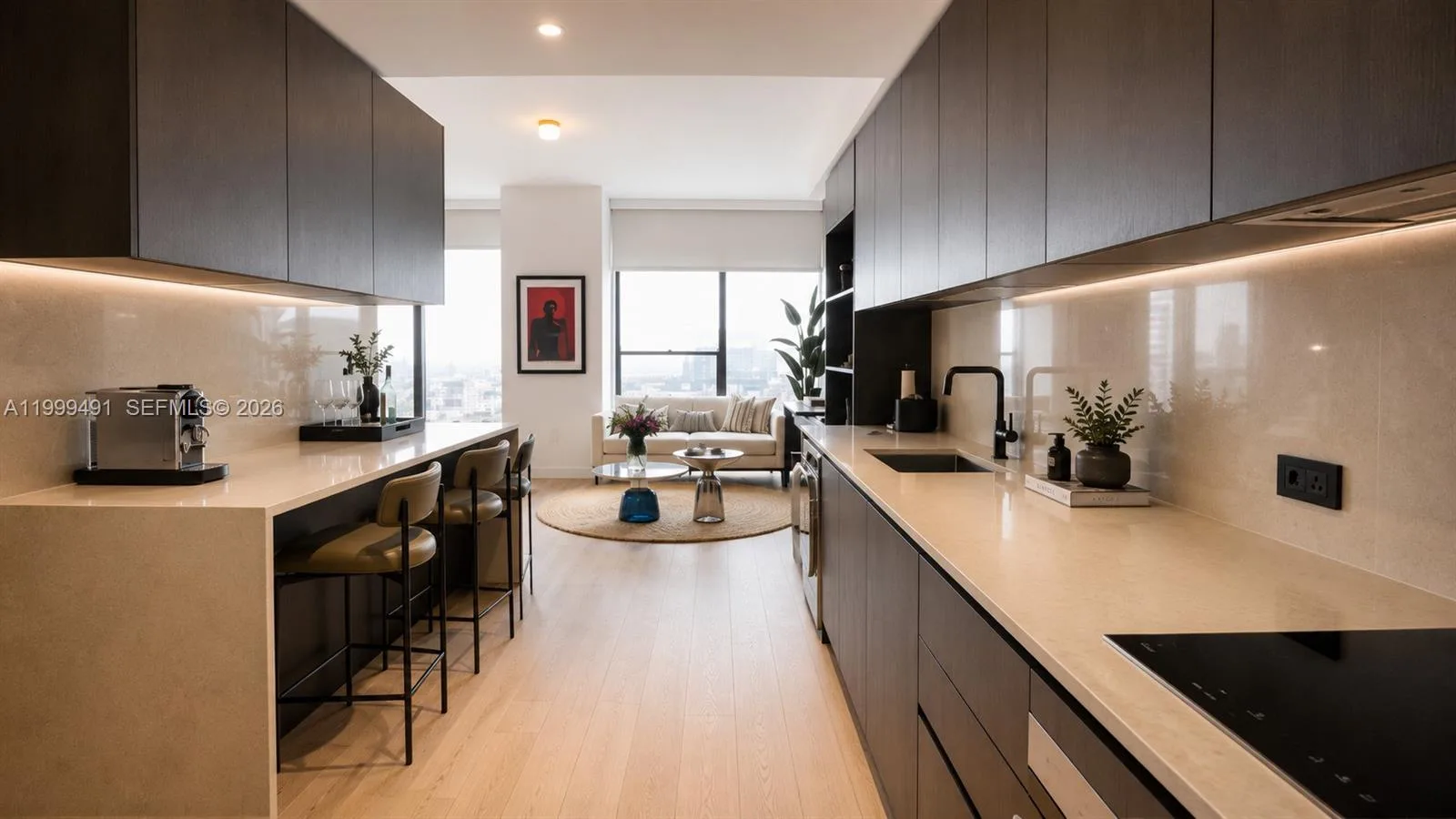 20 NE 11 St # ExecPH11, Miami, FL 33132