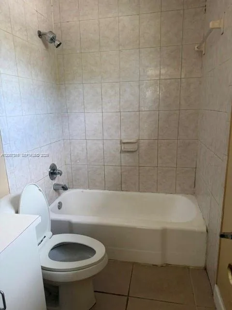 1112 NW 5th Ave # 3, Fort Lauderdale, FL 33311 photo 2