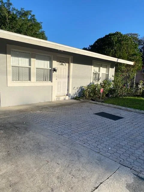 312 N 27th Street, Fort Pierce, FL 34947