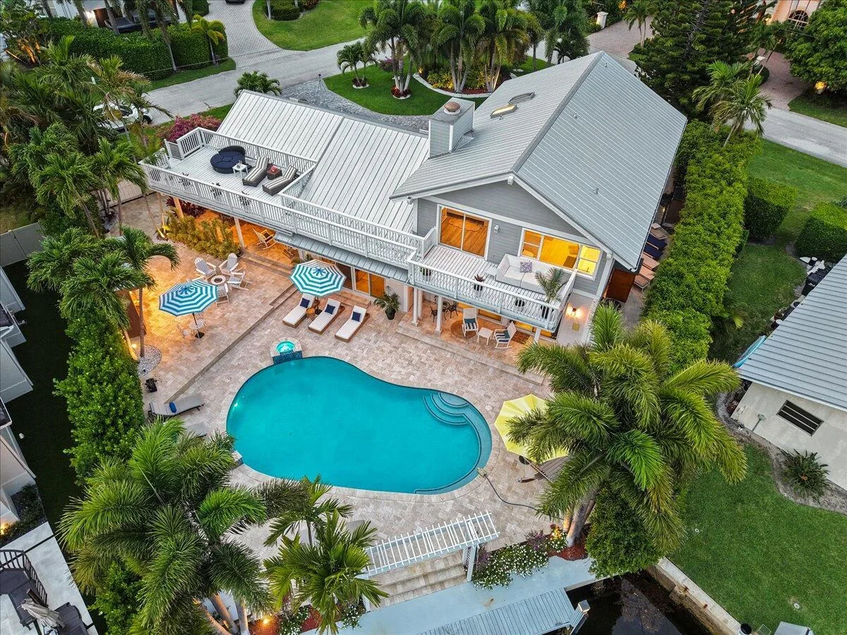 3001 Jasmine Court, Delray Beach, FL 33483