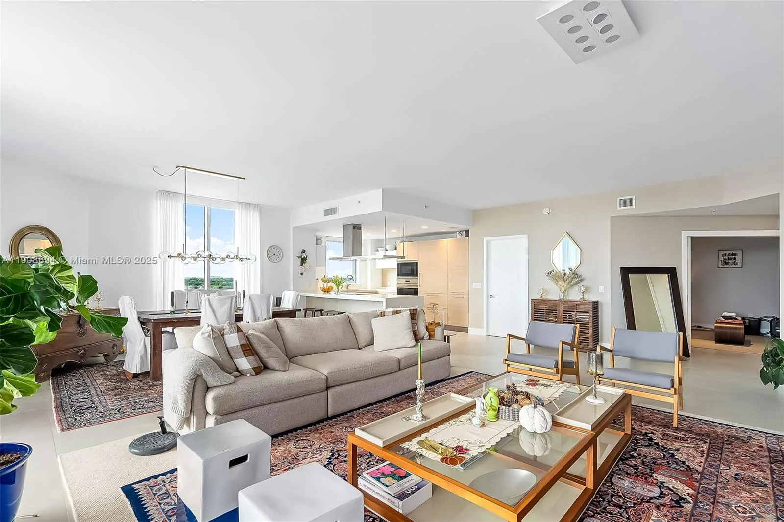17111 Biscayne Blvd # 902, North Miami Beach, FL 33160 photo 13
