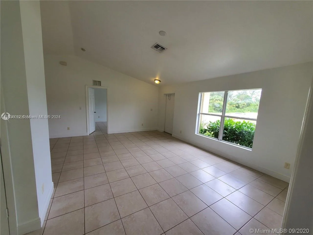 466 rewing st, Lehigh Acres, FL 33974 photo 5