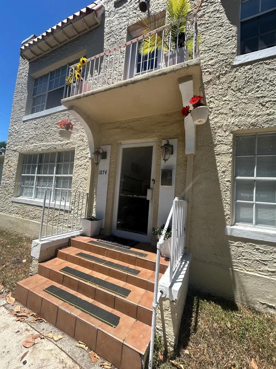 1874 SW 3rd Ave # 7, Miami, FL 33129