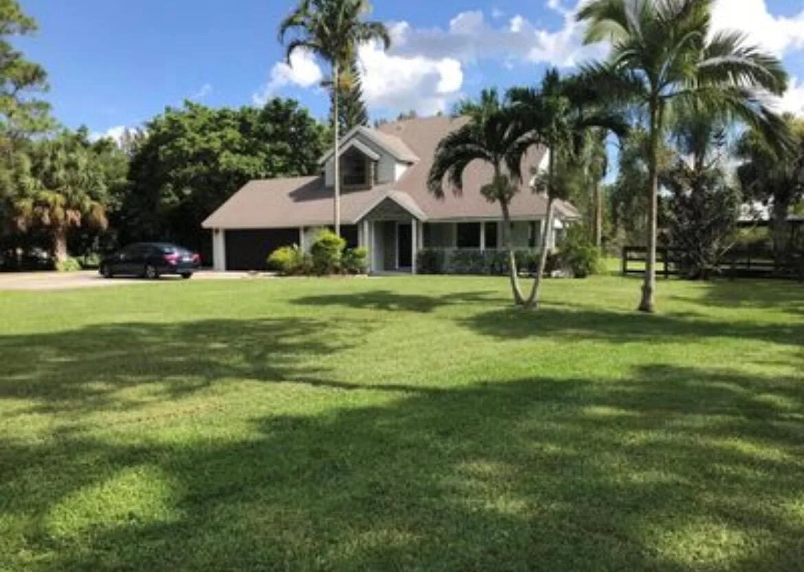 11852 61st Street N, FL 33412
